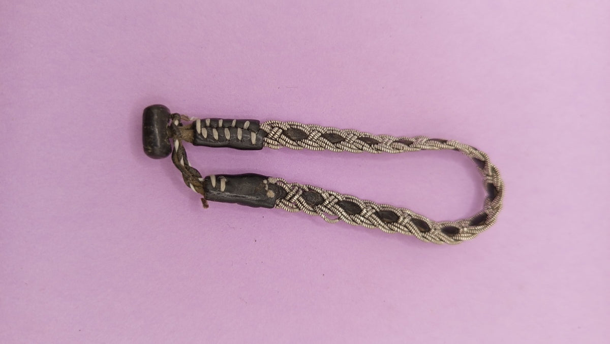 NO TARIFF Vintage Sami Bracelet Handmade Scandinavia Norway Pewter Leather 6.5"