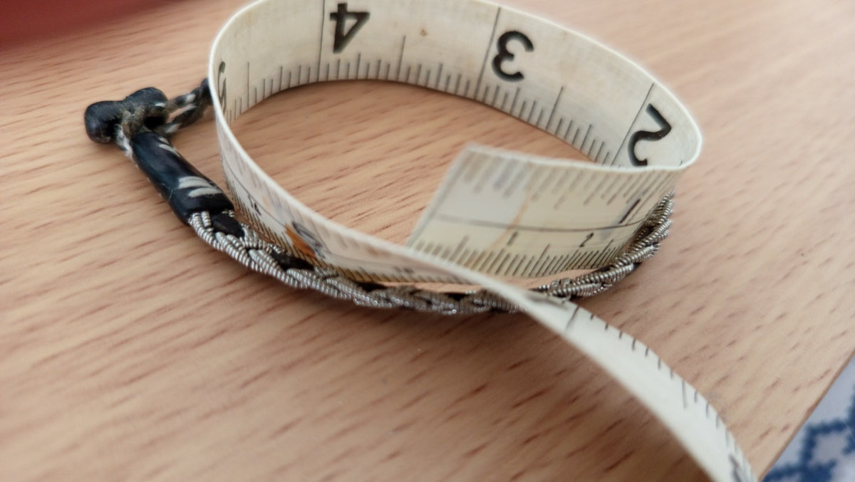 NO TARIFF Vintage Sami Bracelet Handmade Scandinavia Norway Pewter Leather 6.5"