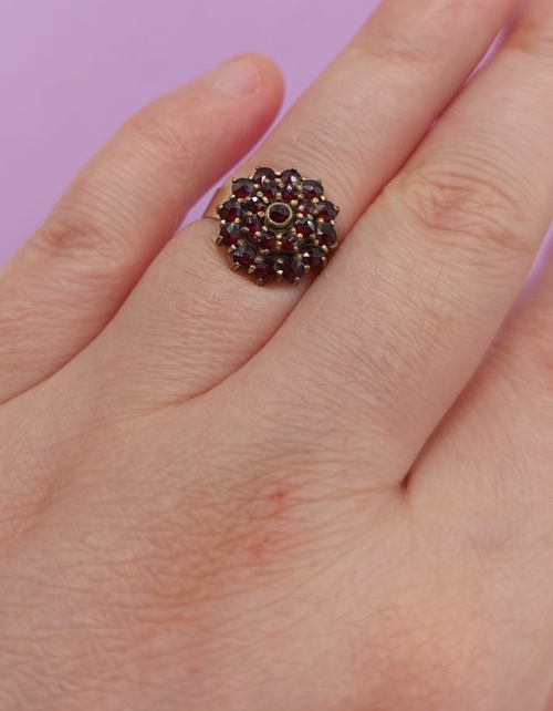 NO TARIFF Antique Bohemian Garnet Silver Ring Vintage Small 1 6/8"