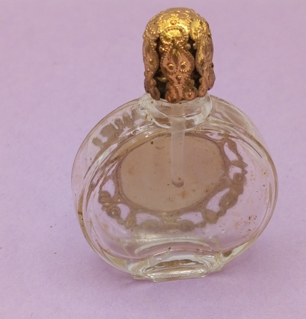 NO TARIFF Vintage Miniature Petit Point Perfume bottle Filigree Stopper Antique