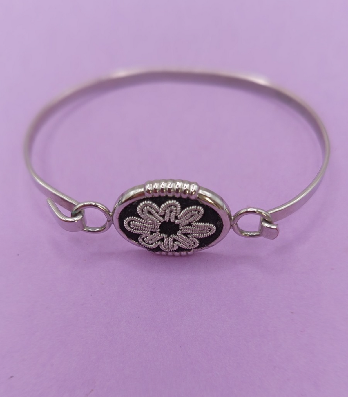 NO TARIFF Vintage Sami Bracelet Handmade Scandinavia Norway Pewter Leather