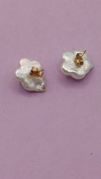 NO TARIFFS 14K Gold Baroque Pearls Earrings Vintage